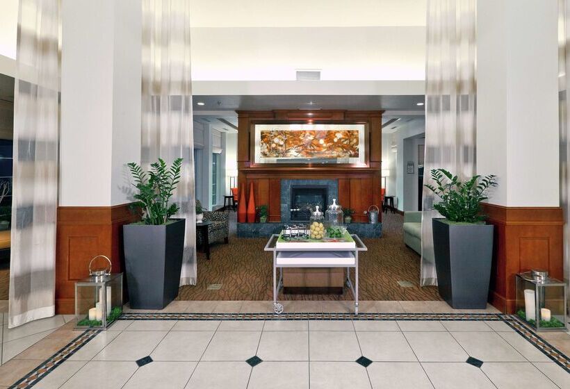 בית מלון כפרי Hilton Garden Inn Ontario/rancho Cucamonga