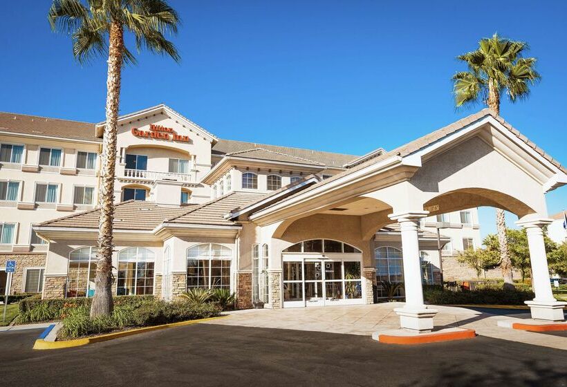 בית מלון כפרי Hilton Garden Inn Ontario/rancho Cucamonga