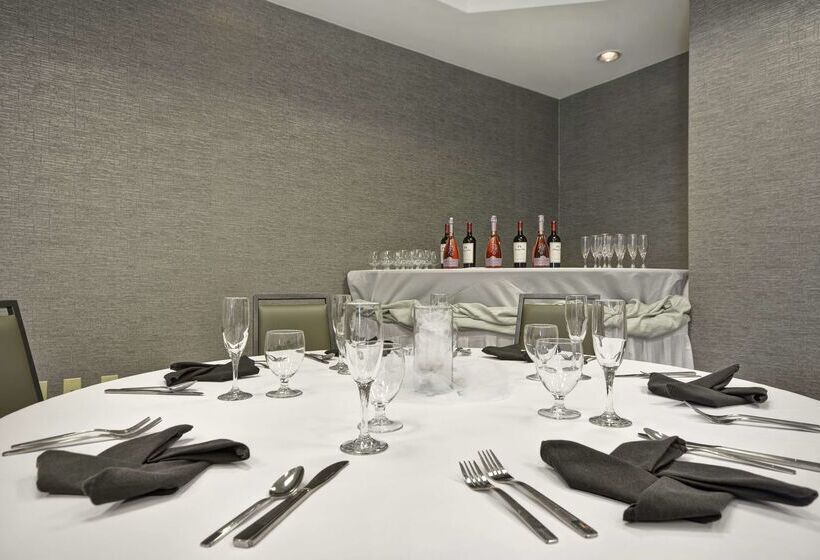 ホテル Hilton Garden Inn Panama City