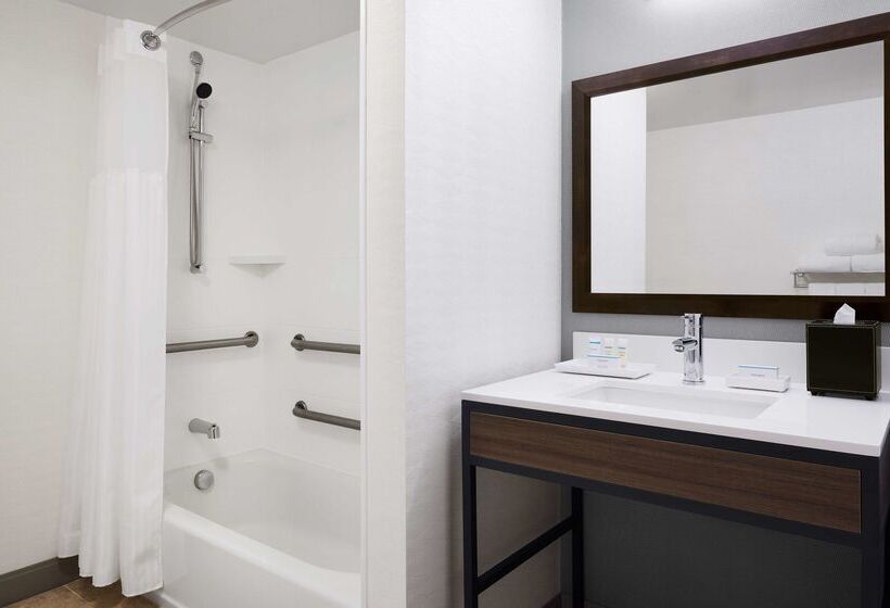 فندق Hilton Garden Inn Providence Airport/warwick