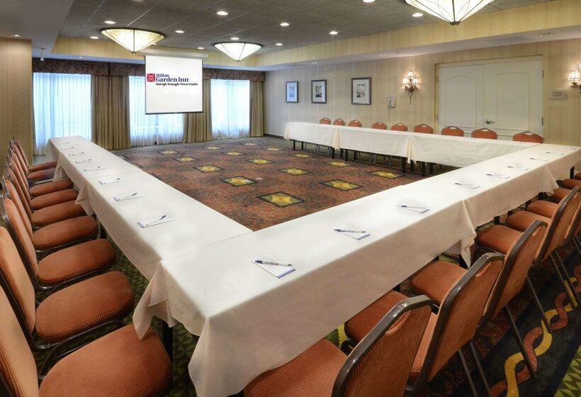 ホテル Hilton Garden Inn Raleigh Capital Blvd I540