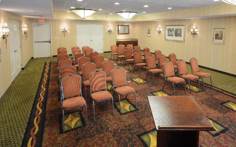 ホテル Hilton Garden Inn Raleigh Capital Blvd I540