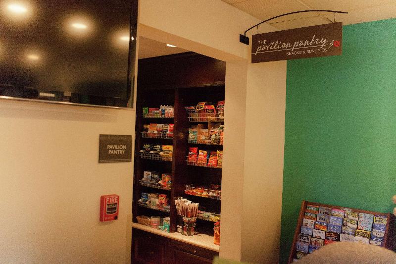 فندق Hilton Garden Inn Redding