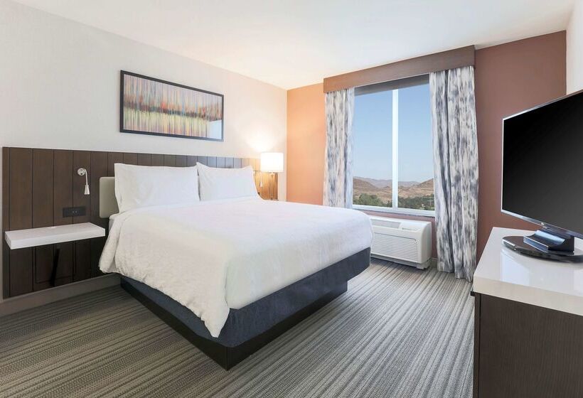 בית מלון כפרי Hilton Garden Inn Reno