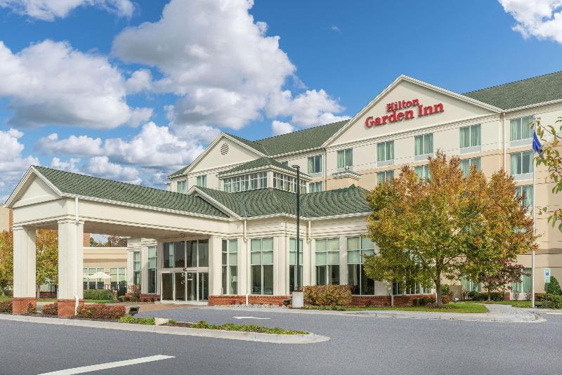 Отель Hilton Garden Inn Richmond Airport