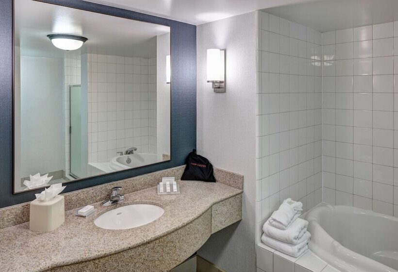 호텔 Hilton Garden Inn Savannah Airport