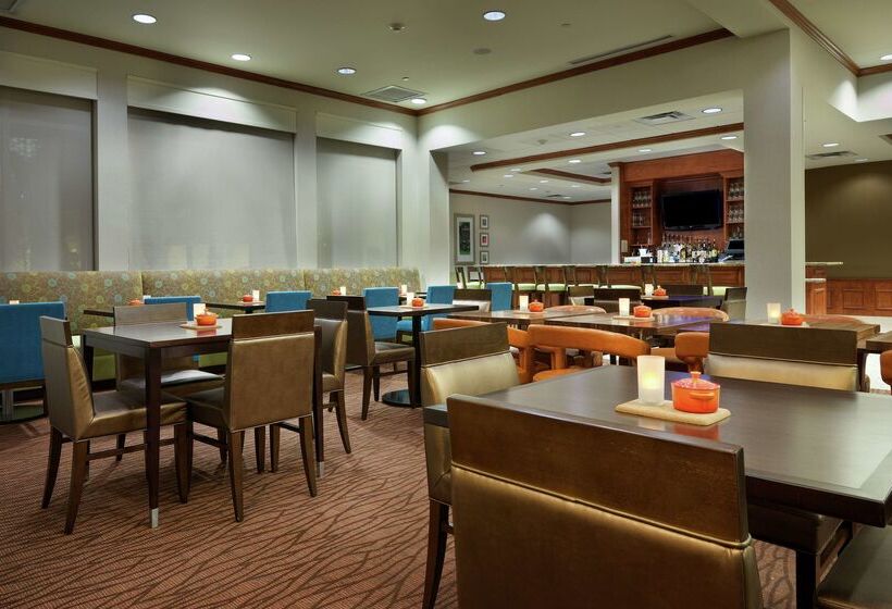 هتل Hilton Garden Inn Schaumburg