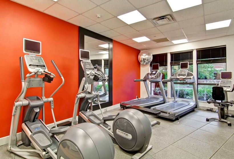 فندق Hilton Garden Inn Seattle  Issaquah