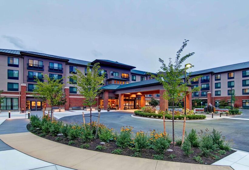 فندق Hilton Garden Inn Seattle  Issaquah