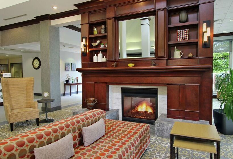 فندق Hilton Garden Inn Sonoma County Airport