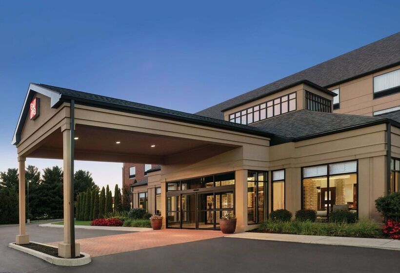 هتل Hilton Garden Inn South Bend