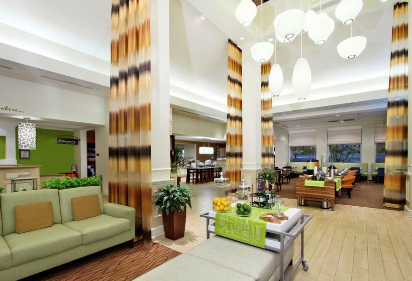 Отель Hilton Garden Inn St Charles