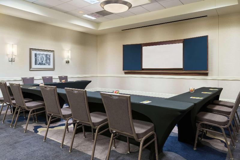 فندق Hilton Garden Inn Tampa Airport Westshore