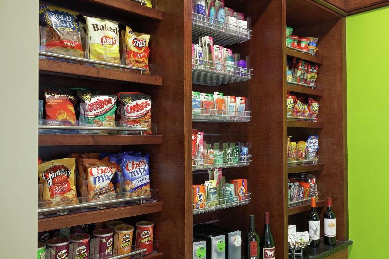 בית מלון כפרי Hilton Garden Inn Tampa Airport Westshore