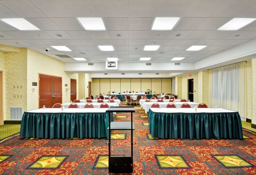 فندق Hilton Garden Inn Tampa Northwest/oldsmar