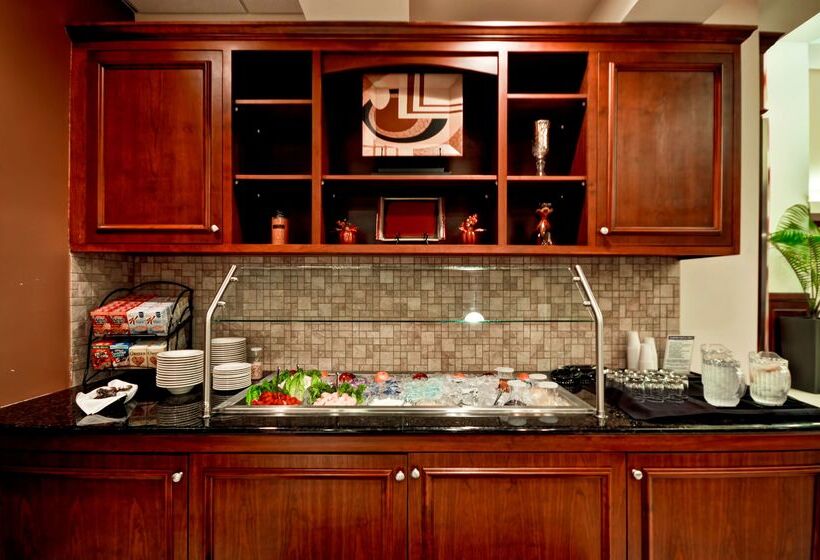 فندق Hilton Garden Inn Tampa Northwest/oldsmar