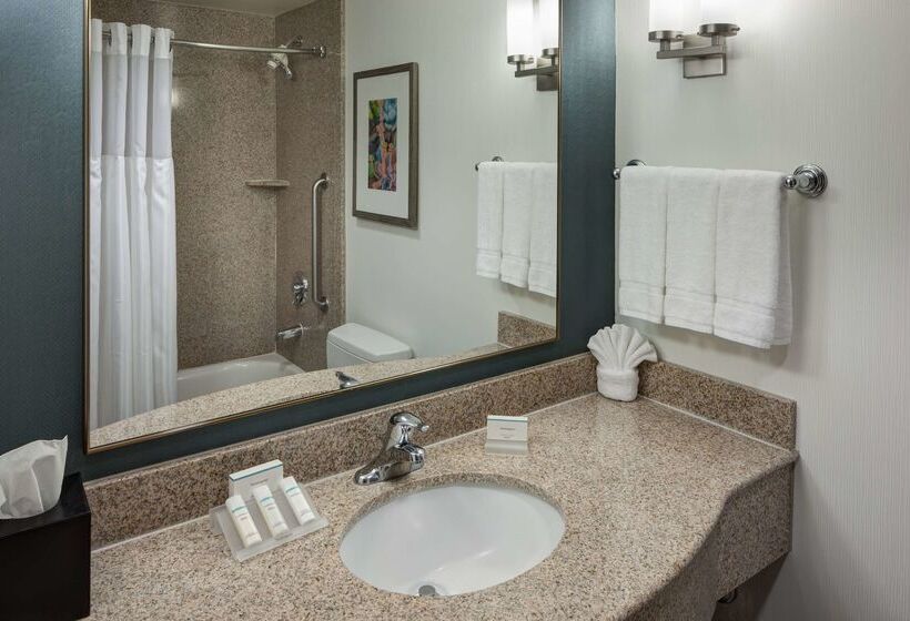 هتل Hilton Garden Inn Tucson Airport