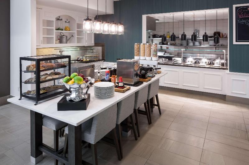 هتل Hilton Garden Inn Tucson Airport