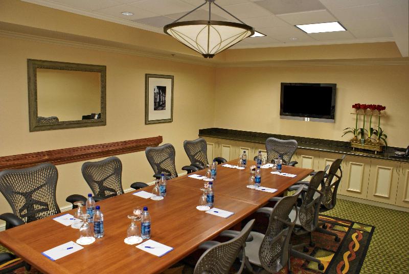 هتل Hilton Garden Inn Tucson Airport