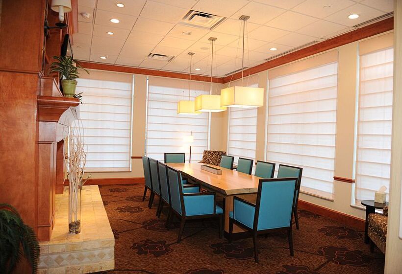 בית מלון כפרי Hilton Garden Inn West Monroe