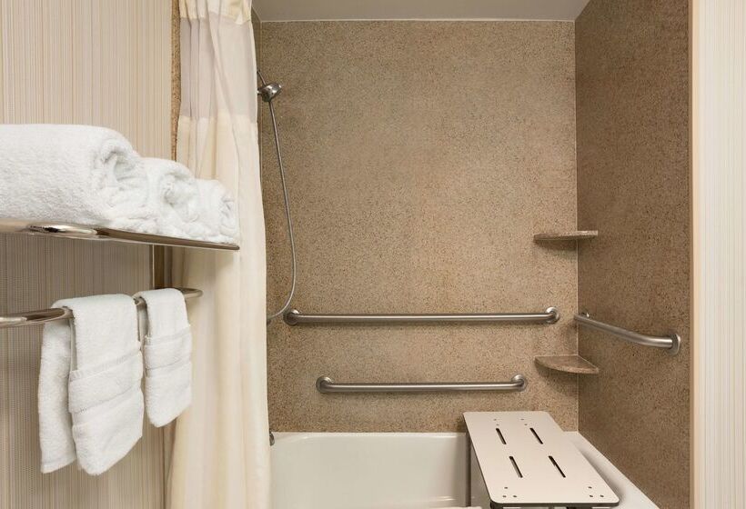 בית מלון כפרי Hilton Garden Inn West Monroe