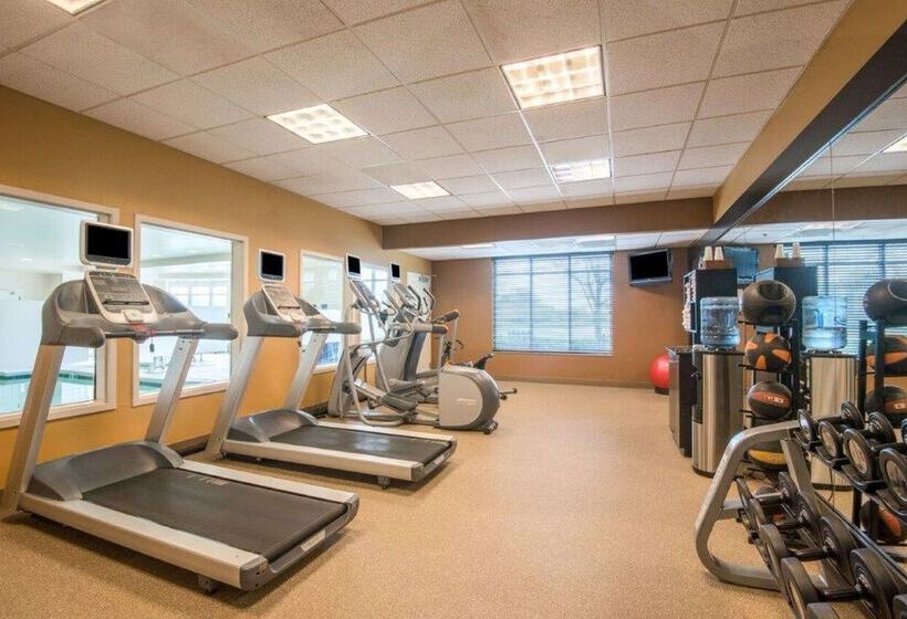 酒店 Hilton Garden Inn Wichita