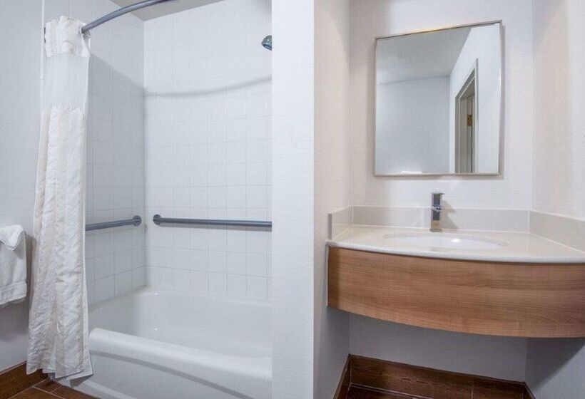 酒店 Hilton Garden Inn Wichita