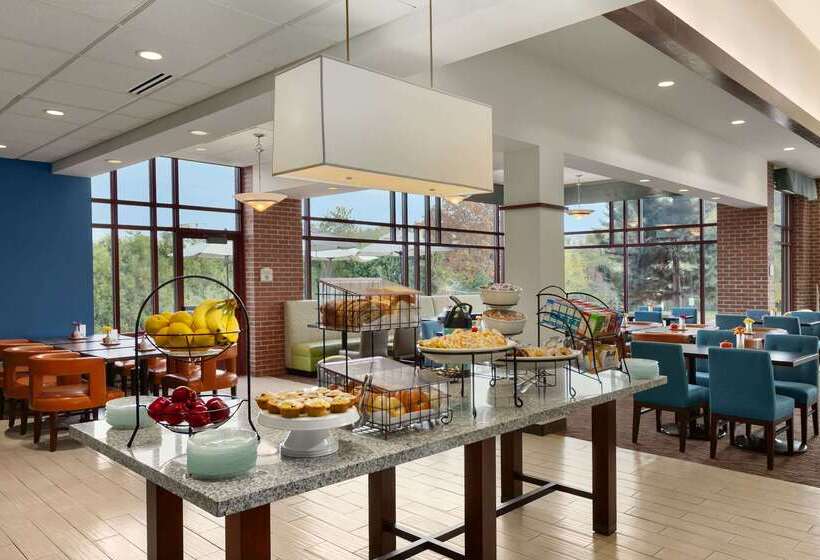 Отель Hilton Garden Inn Wisconsin Dells