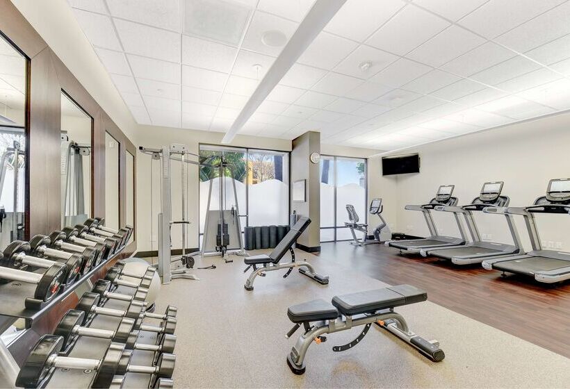 فندق Hilton Irvine/orange County Airport