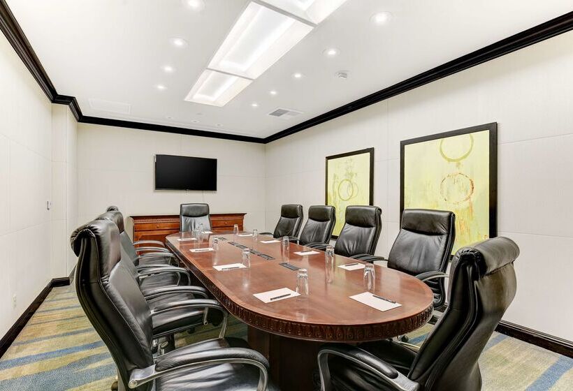 فندق Hilton Irvine/orange County Airport