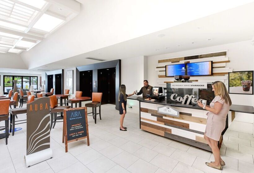 فندق Hilton Irvine/orange County Airport