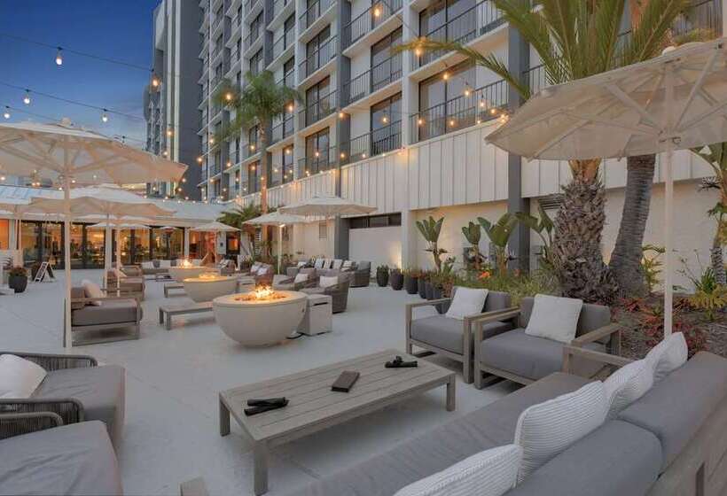 فندق Hilton Irvine/orange County Airport