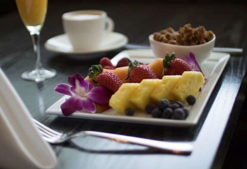 هتل Hilton Minneapolis/bloomington