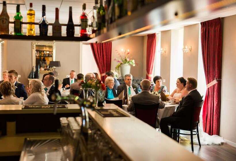 فندق Hof Van Putten