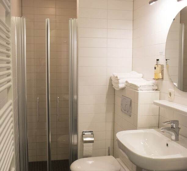 فندق Hof Van Putten