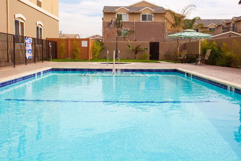 Holiday Inn Express Hotel & Suites Los Angeles Airport Hawthorne, An Ihg