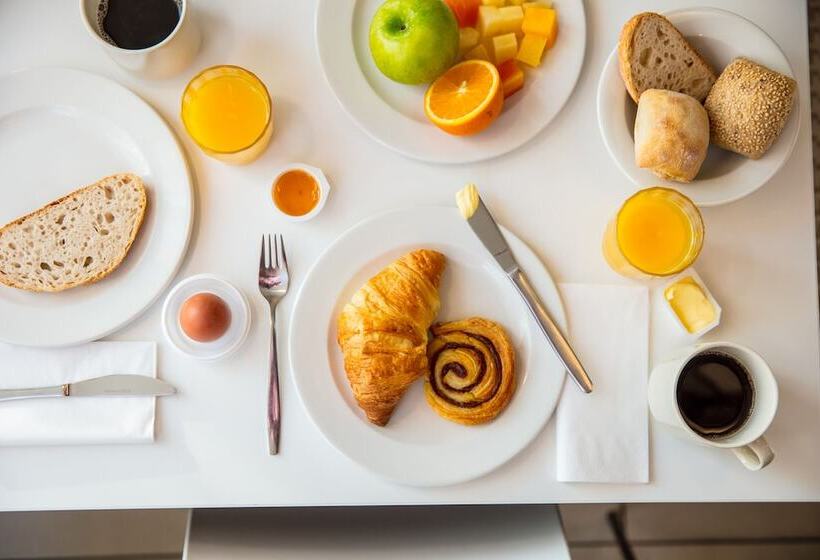 בית מלון כפרי Holiday Inn Express Amsterdam   Schiphol, An Ihg