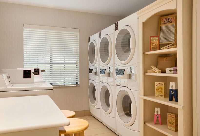 فندق Homewood Suites By Hilton Jacksonville Deerwood Park