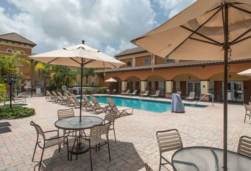 فندق Homewood Suites By Hilton Sarasota