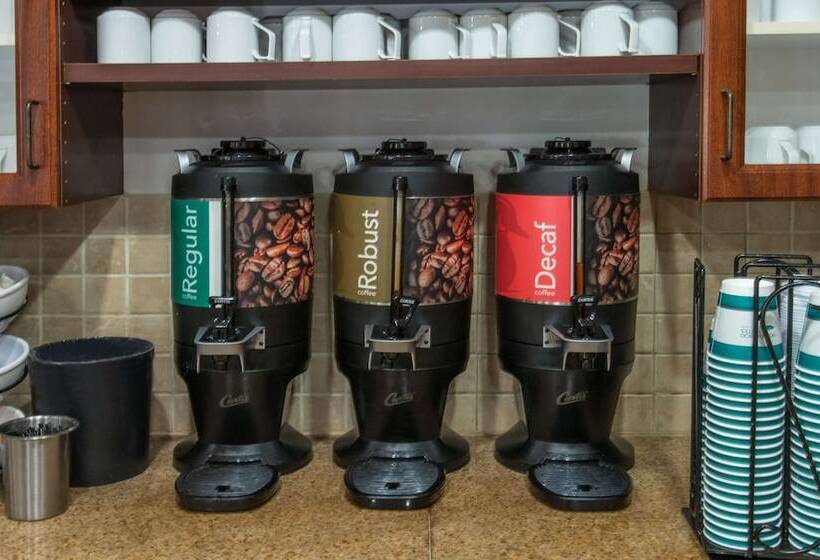 فندق Homewood Suites By Hilton Sarasota