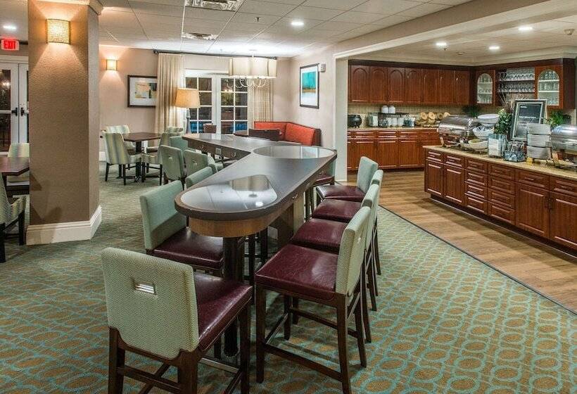 فندق Homewood Suites By Hilton Sarasota