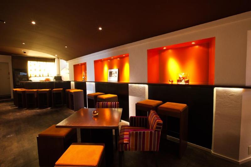 בית מלון כפרי Hostellerie Le Petit Manoir