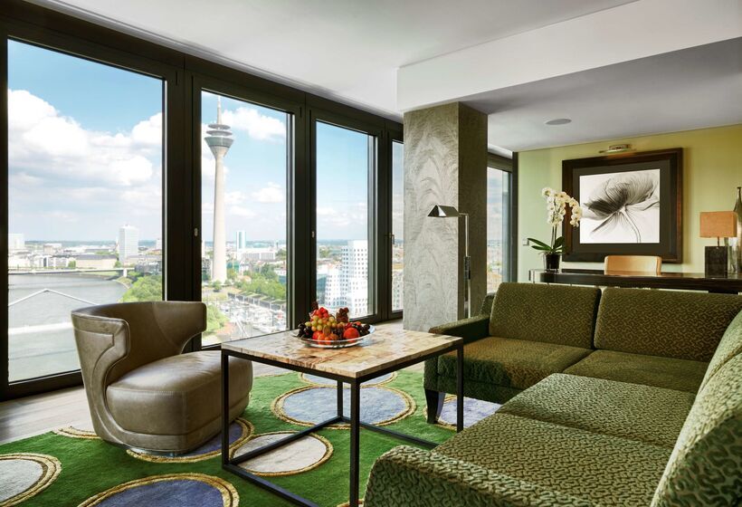 בית מלון כפרי Hyatt Regency Dusseldorf