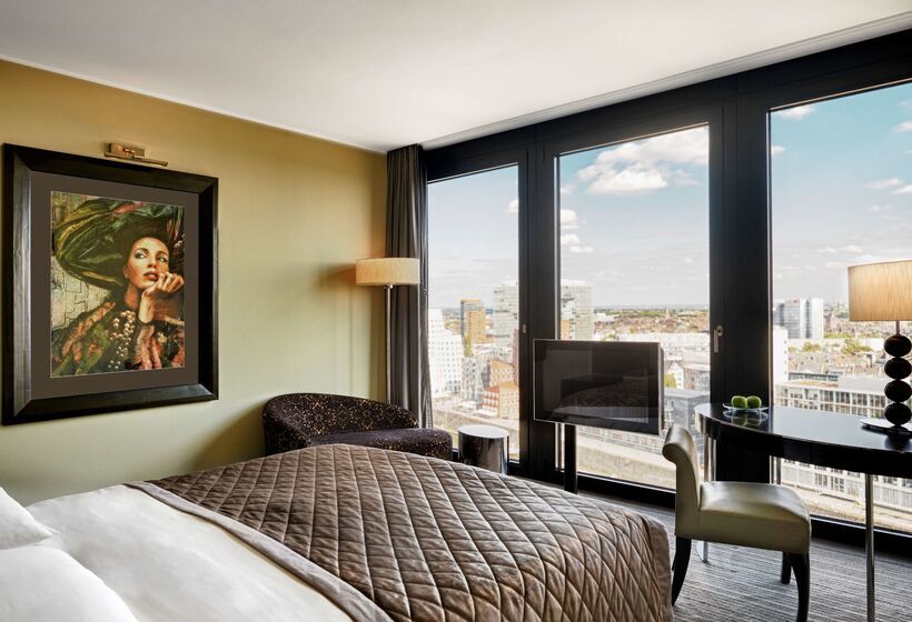 בית מלון כפרי Hyatt Regency Dusseldorf