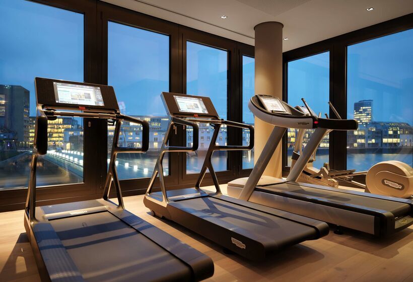 בית מלון כפרי Hyatt Regency Dusseldorf