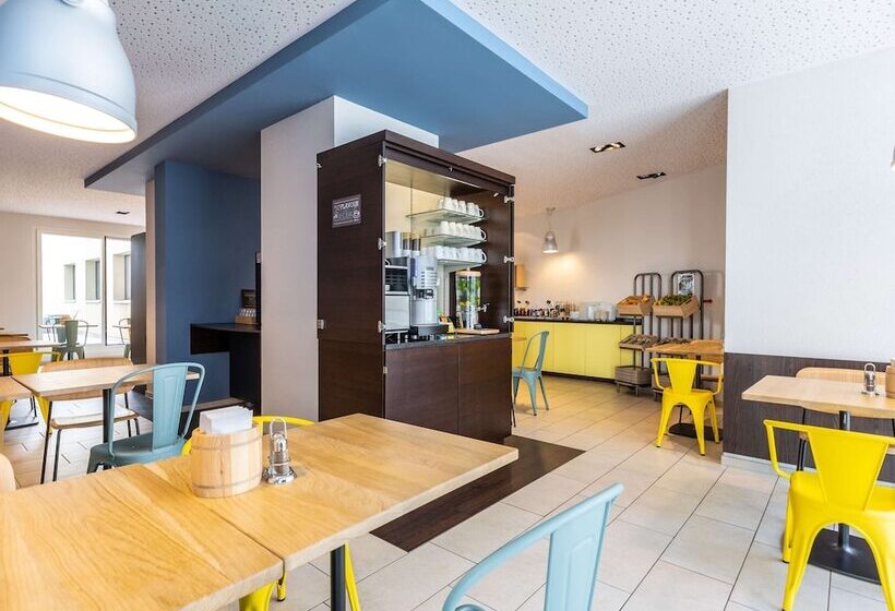 ホテル Ibis Basel Bahnhof