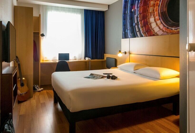 Отель Ibis Geneve Petit Lancy