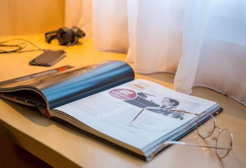 Отель Ibis Geneve Petit Lancy