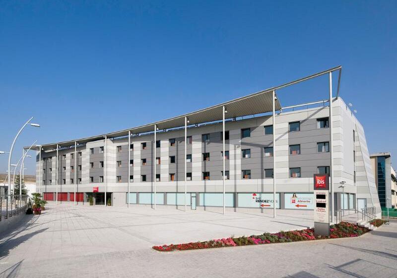 هتل Ibis Madrid Alcobendas