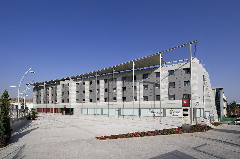 هتل Ibis Madrid Alcobendas